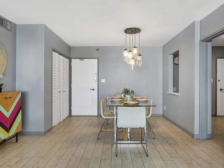 5151 Collins Ave #ID1227341P — Photo 16