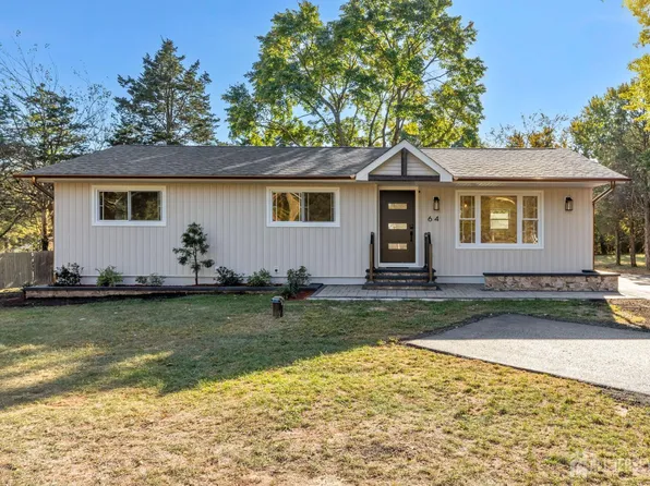 64 Ellison Rd, Somerset, NJ 08873