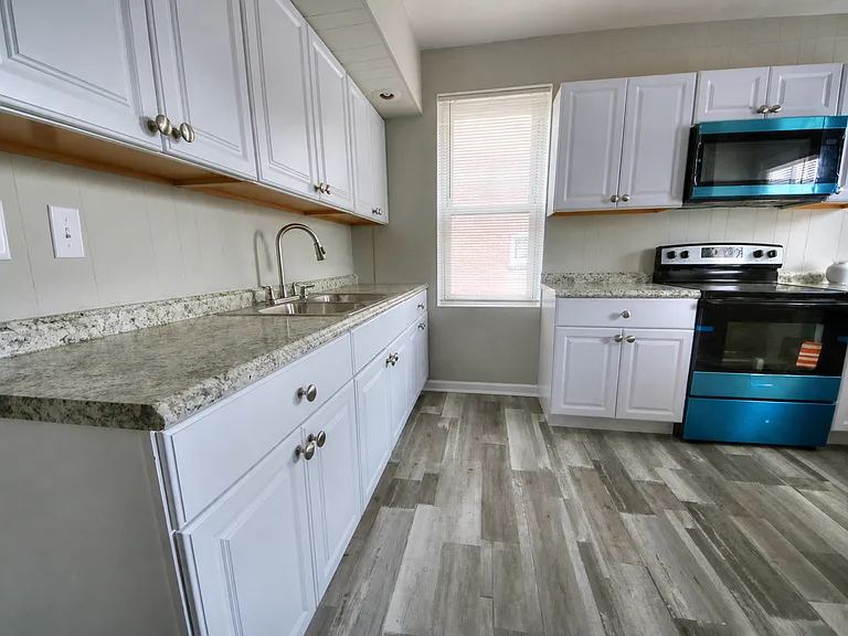 4415-4423 S. Kingshighway Blvd. — Photo 13