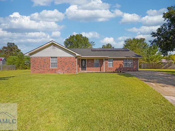 1448 Harrier Holw, Hinesville, GA 31313