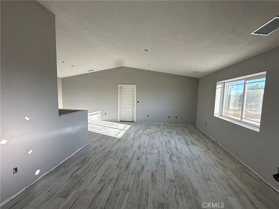 2nd image of 13223 Central
