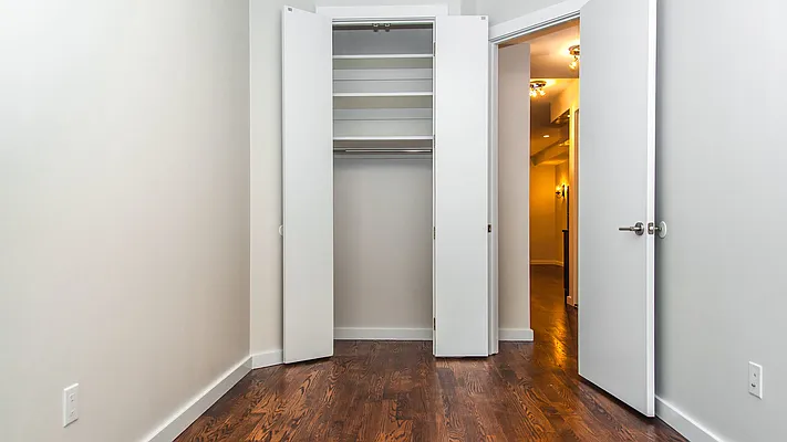 Rented by Nooklyn NYC LLC | media 41