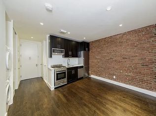 322 E 74th St APT 3A, New York, NY 10021