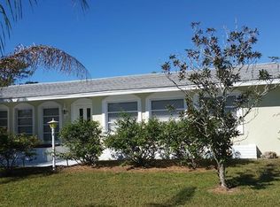 32 Golfview Ct, Rotonda West, FL 33947