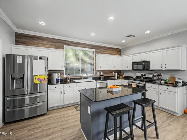 4343 E VAUGHN Avenue, Gilbert, AZ 85234
