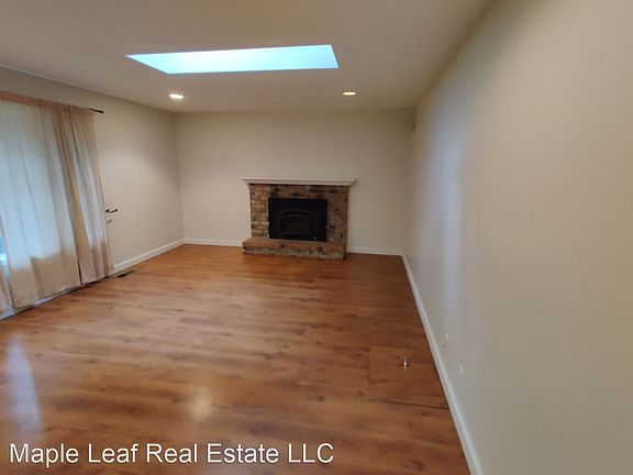 3rd image of 17405 NE 35th Pl