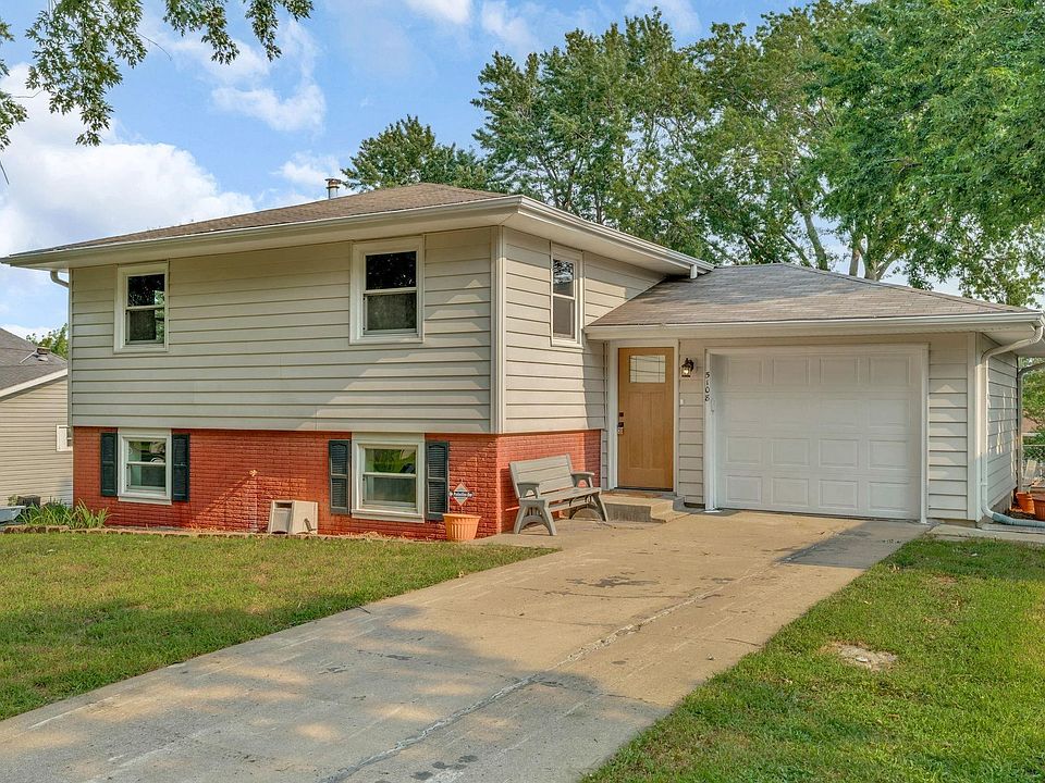 1st image of 5108 SW 33rd St