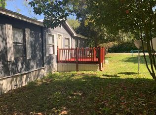 65 Poole St, Lavonia, GA 30553