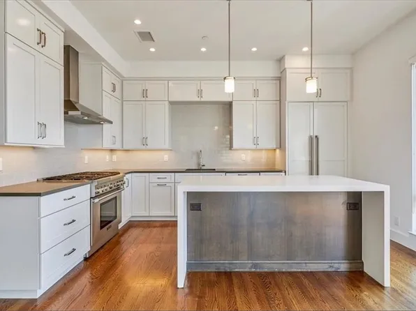 Marina Court, 422 E Boston Post Rd #Penthouse 401, Mamaroneck, NY 10543