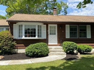 59 Putnam Dr, Westfield, MA 01085