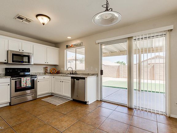 5th image of 12025 W Scotts Dr