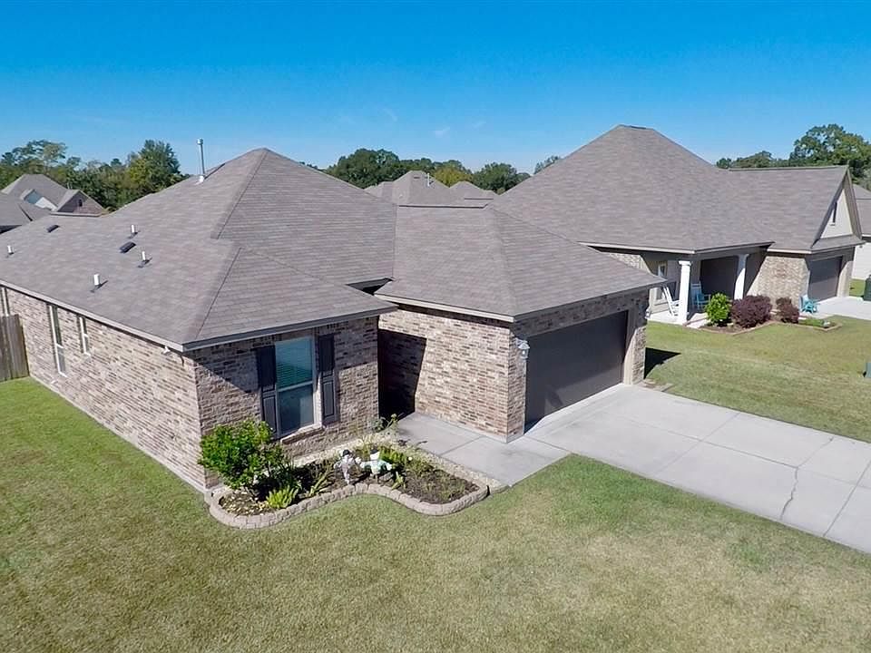 1st image of 15581 Heartstone Dr