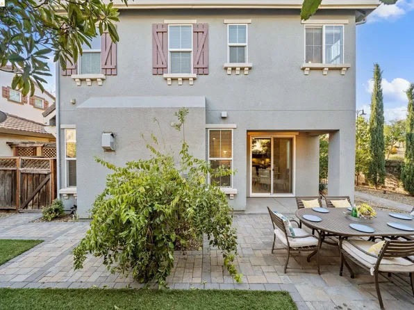 14 S Tranquilidad Ct, Mountain House, CA 95391