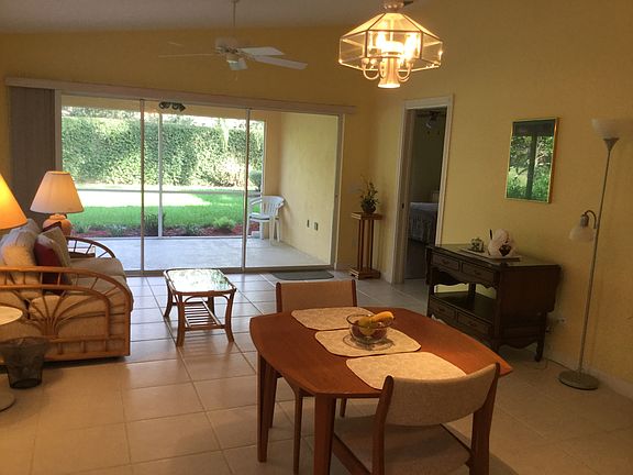 3rd image of 5500 Avellino Pl