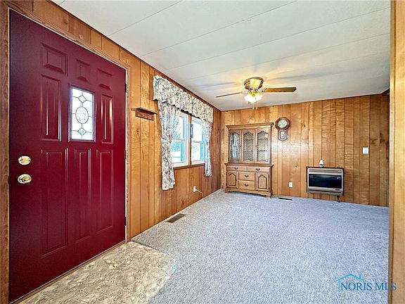 4th image of 1641 S Duchess Ln
