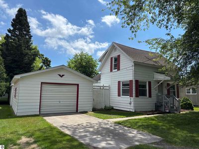 202 Evans St, East Tawas, MI, 48730