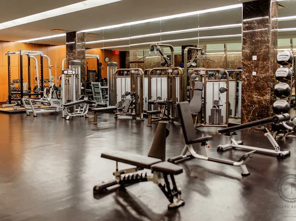 50 United Nations Plaza image 28 of 30