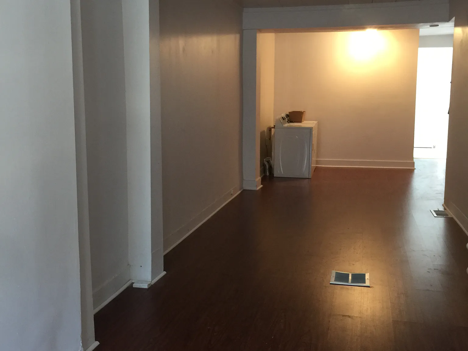 3 bed, 1000 sqft, $1,400 — Photo 3