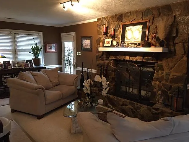 5411 Seminary Ave — Photo 26