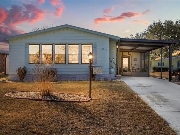 1020 Dustin Dr, Lady Lake, FL 32159