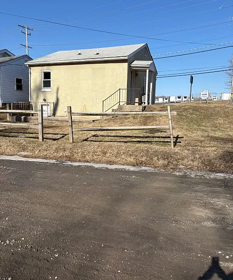 1023 Old Philadelphia Rd — Photo 1