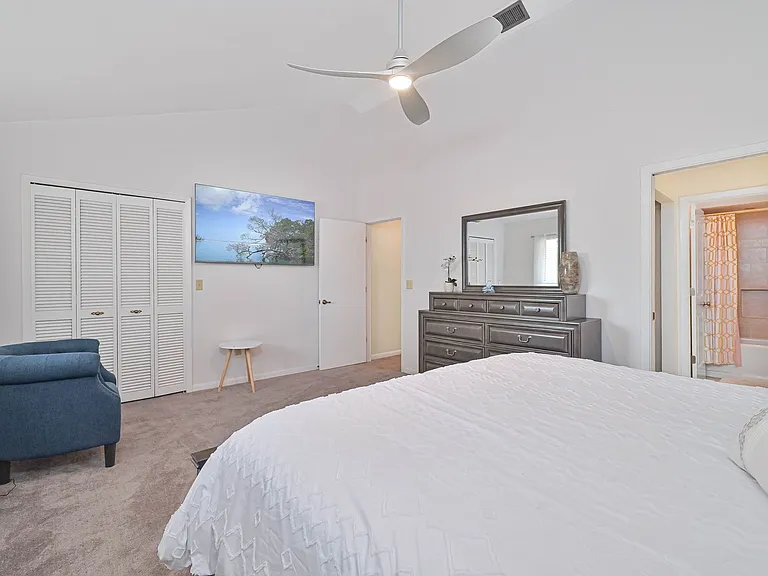 15080 Riverbend Blvd #802 — Photo 23