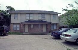 1st image of 5307 Woodland Oaks Ct