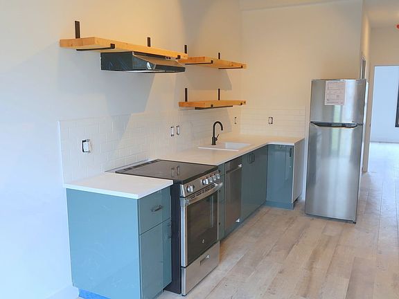 3rd image of 22-11 41st St #2L