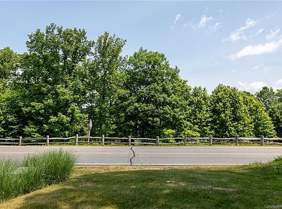 5th image of 66 Mountain Air Dr