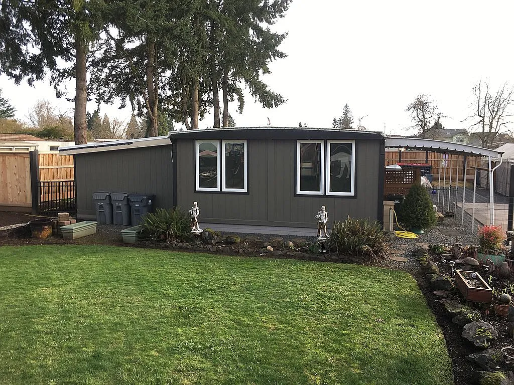 2416 Marjorie Ave photo 1