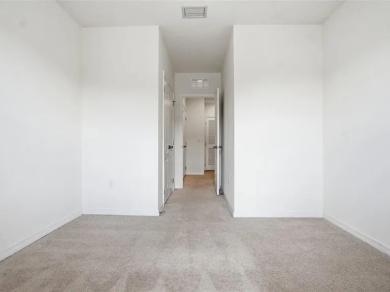 1535 Lumber Ave — Photo 16