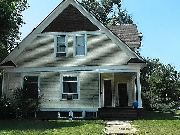 1st image of 1803 7th Ave #B