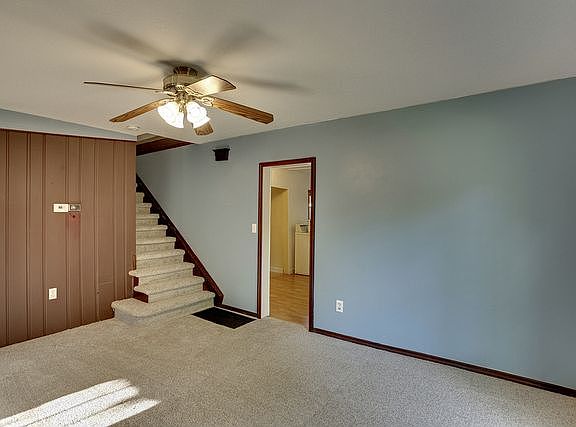 4th image of 1820 Green Ave