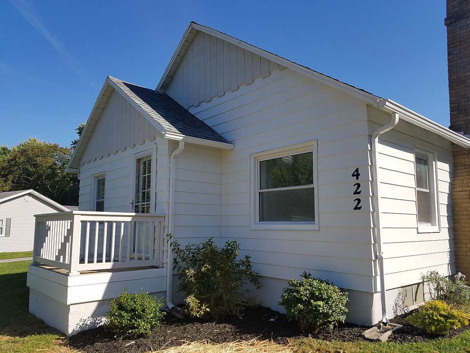 Front with view of master balcony