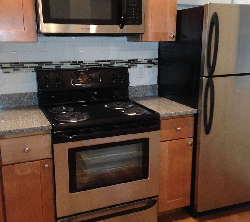 1st image of 1108 W Franklin St APT 311