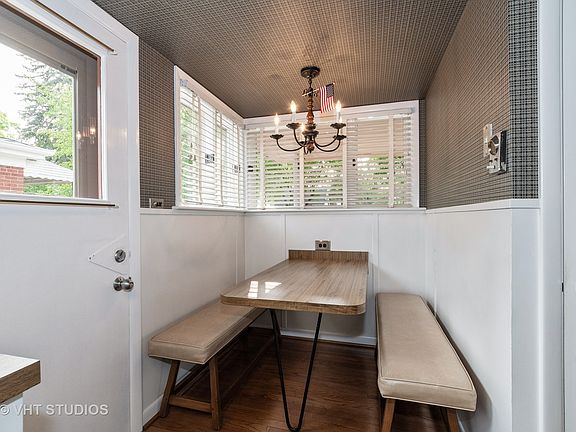3rd image of 1227 Arbor Ave