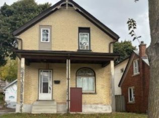 138 Courtland Ave E, Kitchener, ON N2G 2V1
