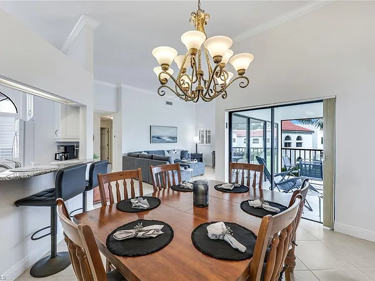 631 Beachwalk Cir #F-204 — Photo 10