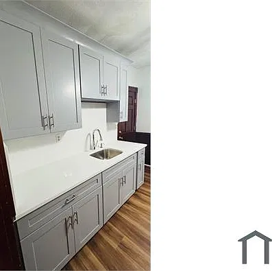 71 Draper St #1