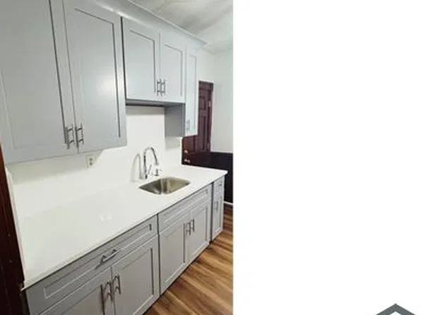71 Draper St #1, Dorchester, MA 02122