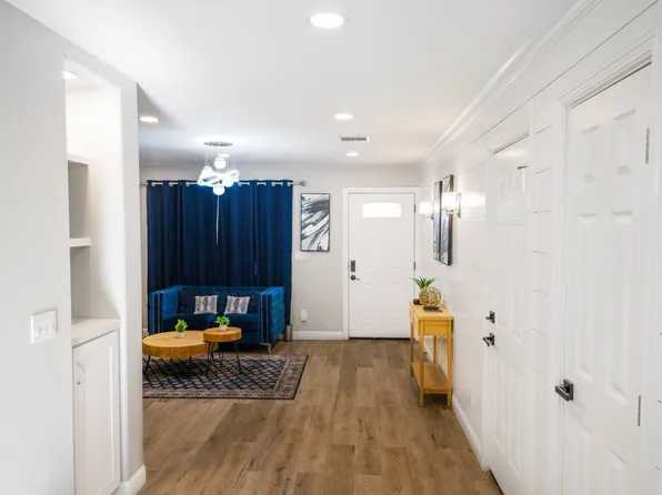 (undisclosed Address), Escondido, CA 92026