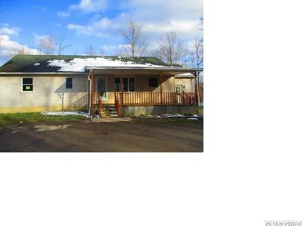 12149 Allen Rd, Chaffee, NY 14030