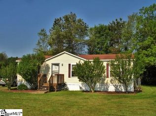 527 Hamby Rd, Honea Path, SC 29654