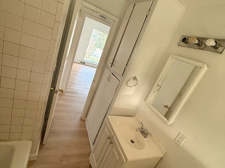 2683 S Meade St — Photo 2