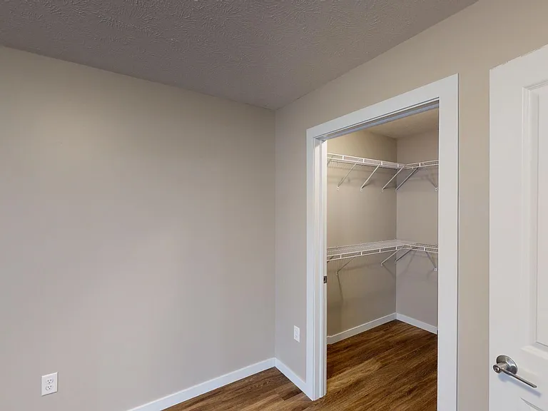 Talon Apartments — Photo 36