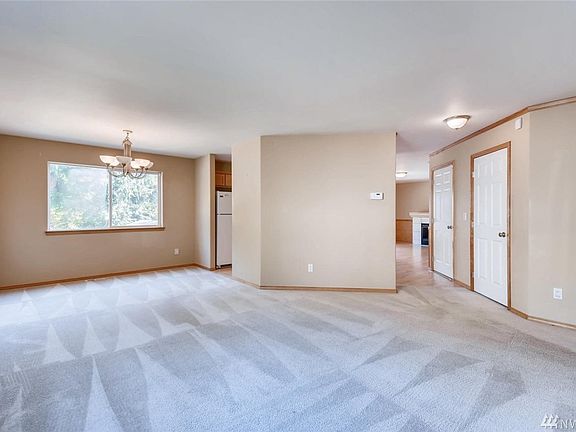 4th image of 13925 76th Ave NW