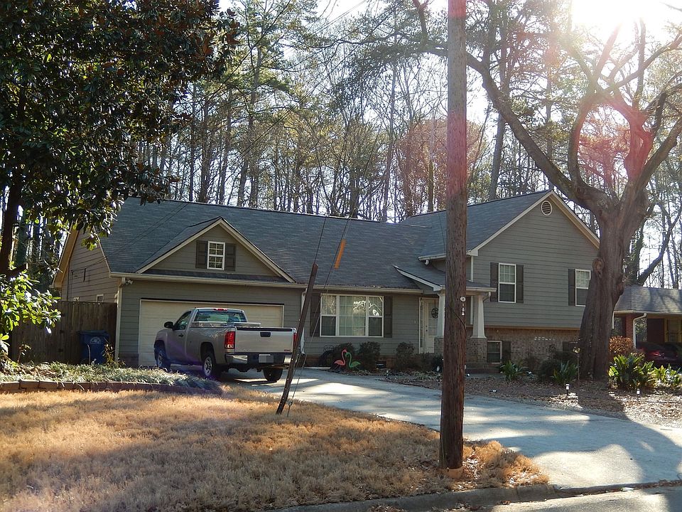 2nd image of 1060 Hilburn Dr