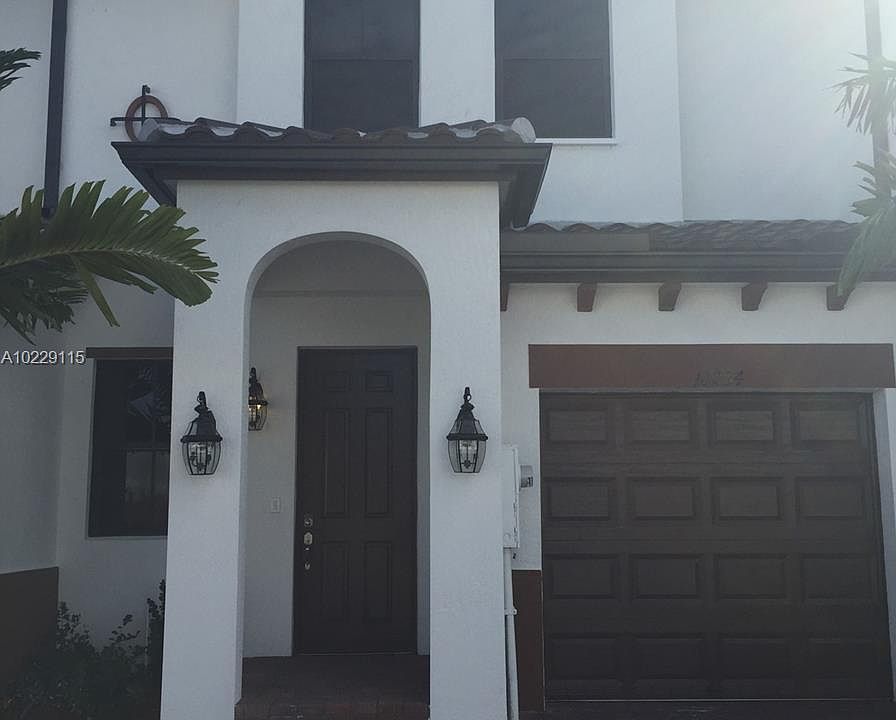 1st image of 10234 NW 88th Ter