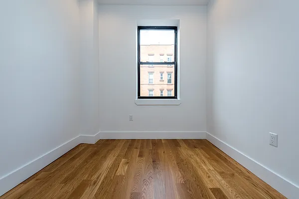 Rented by Nooklyn NYC LLC | media 29