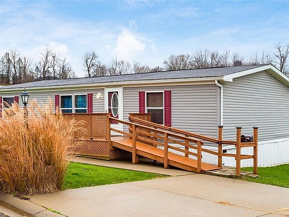 5th image of 132 Hogans Dr